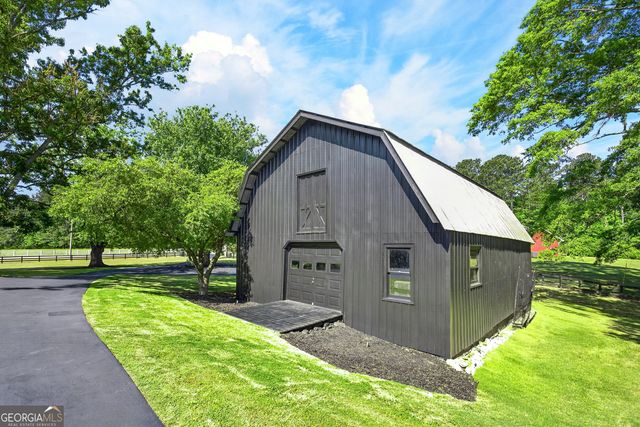 1027 Fischer Road, Sharpsburg, GA 30277