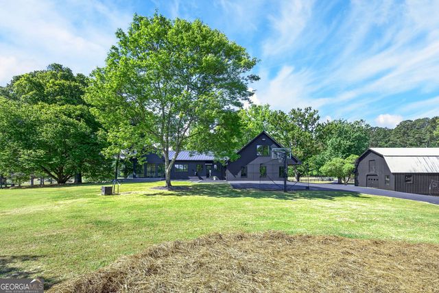 1027 Fischer Road, Sharpsburg, GA 30277