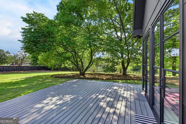 1027 Fischer Road, Sharpsburg, GA 30277