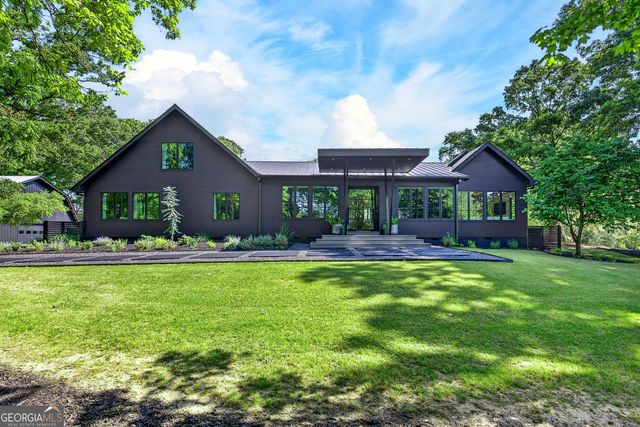 1027 Fischer Road, Sharpsburg, GA 30277