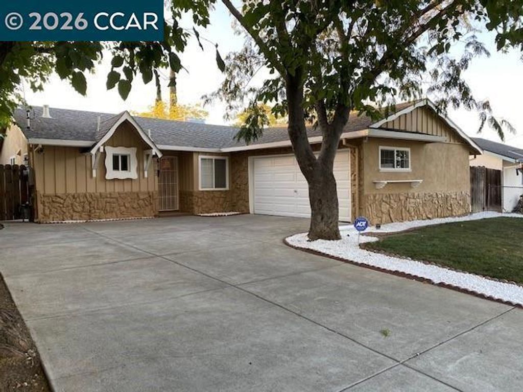 2182 Marsh Ave, Pittsburg, CA 94565