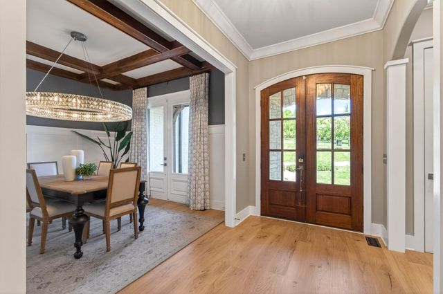4909 Buds Farm Ln, Franklin, TN 37064