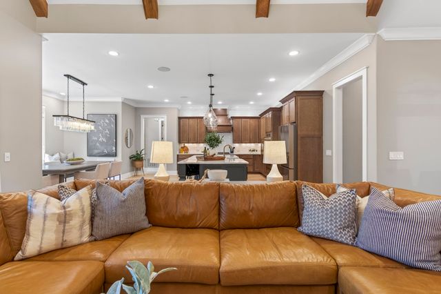 4909 Buds Farm Ln, Franklin, TN 37064