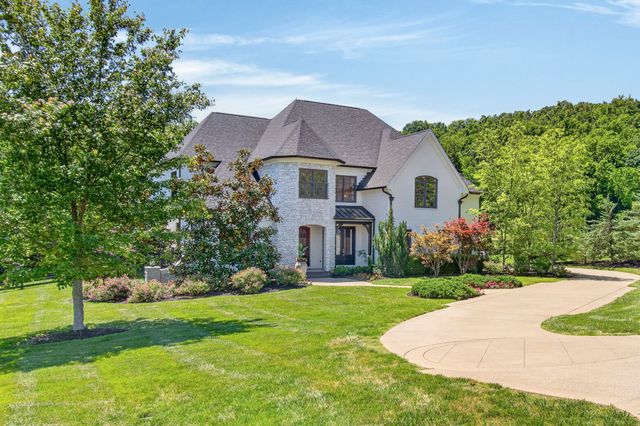 4909 Buds Farm Ln, Franklin, TN 37064