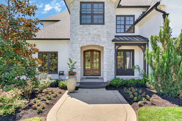 4909 Buds Farm Ln, Franklin, TN 37064