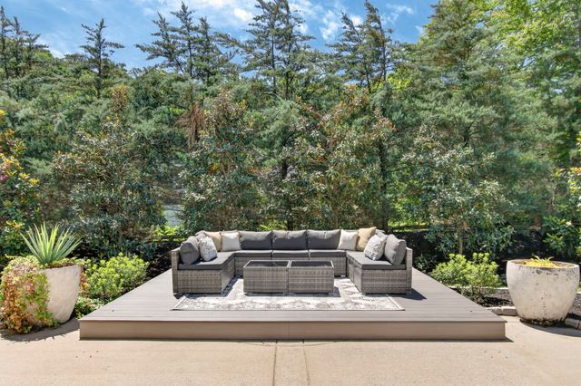 4909 Buds Farm Ln, Franklin, TN 37064