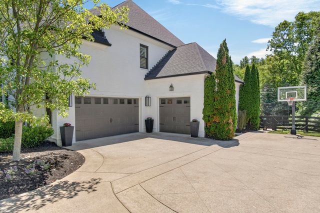 4909 Buds Farm Ln, Franklin, TN 37064
