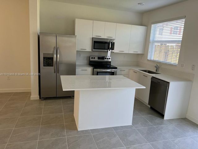 12235 NW 23rd Path, Miami, FL 33167