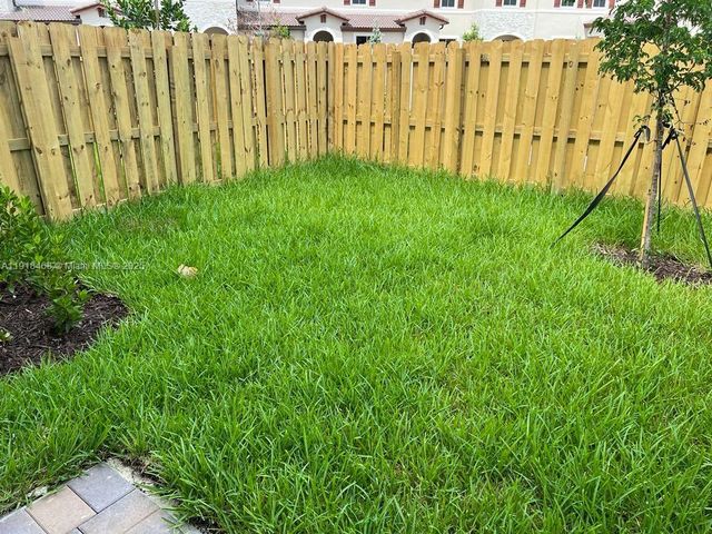 12235 NW 23rd Path, Miami, FL 33167