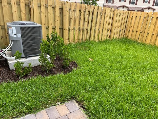 12235 NW 23rd Path, Miami, FL 33167