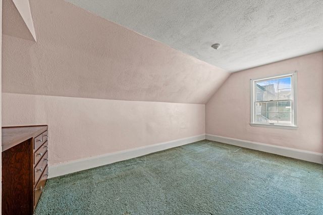 6 Cottage Pl, Lowell, MA 01852