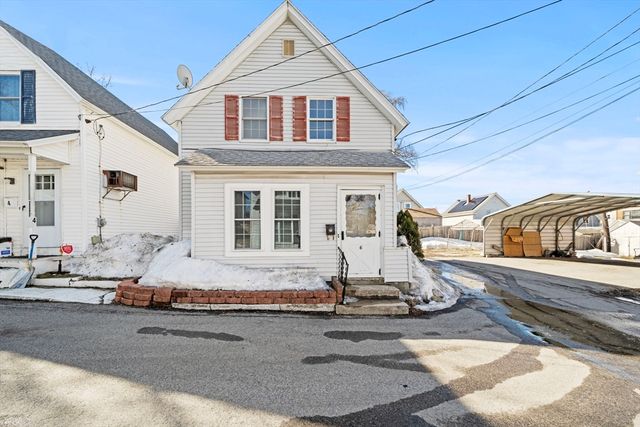 6 Cottage Pl, Lowell, MA 01852