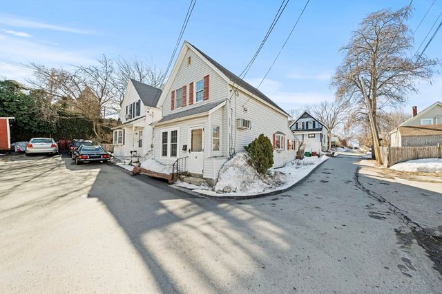 6 Cottage Pl, Lowell, MA 01852