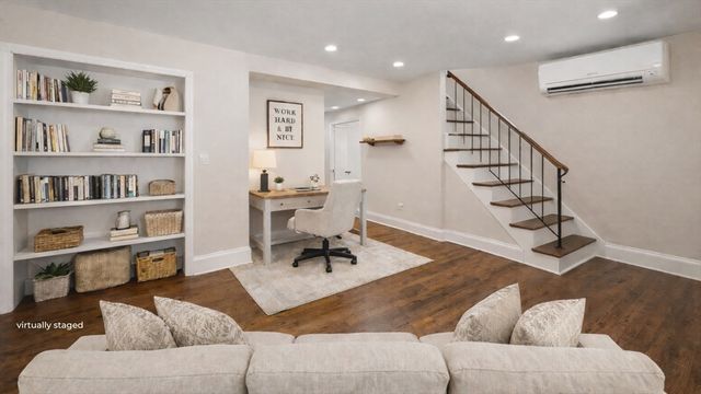 6 Cottage Pl, Lowell, MA 01852