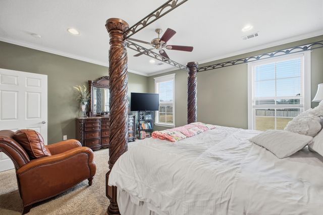 15 Stonemore, Petal, MS 39465