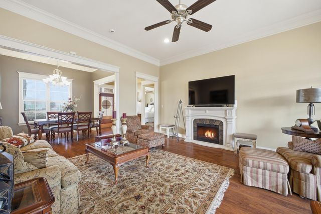 15 Stonemore, Petal, MS 39465