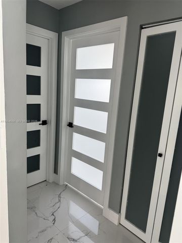 2738 Misty Oaks Cir, Royal Palm Beach, FL 33411