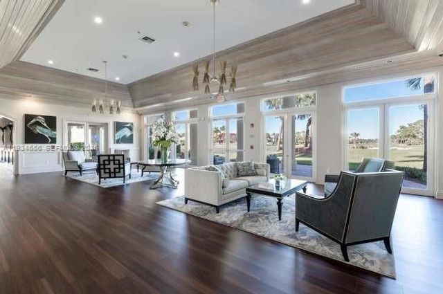 2738 Misty Oaks Cir, Royal Palm Beach, FL 33411