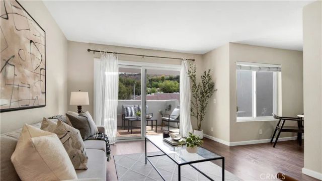 158 N Singingwood Street 2, Orange, CA 92869