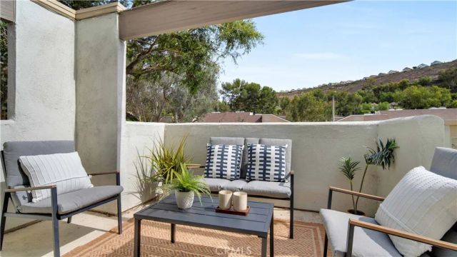 158 N Singingwood Street 2, Orange, CA 92869