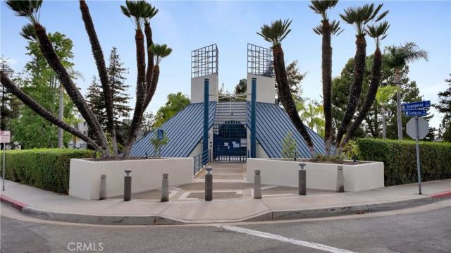 158 N Singingwood Street 2, Orange, CA 92869