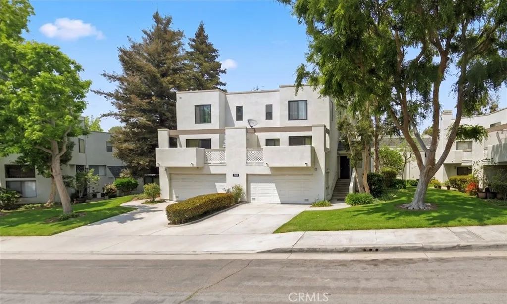158 N Singingwood Street 2, Orange, CA 92869