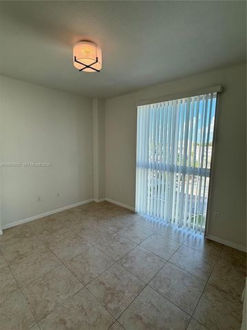 7270 SW 89th Street C301, Miami, FL 33156