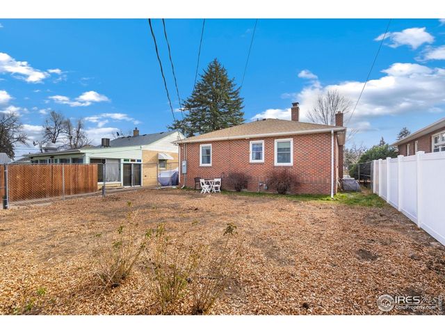 1927 13th St, Greeley, CO 80631