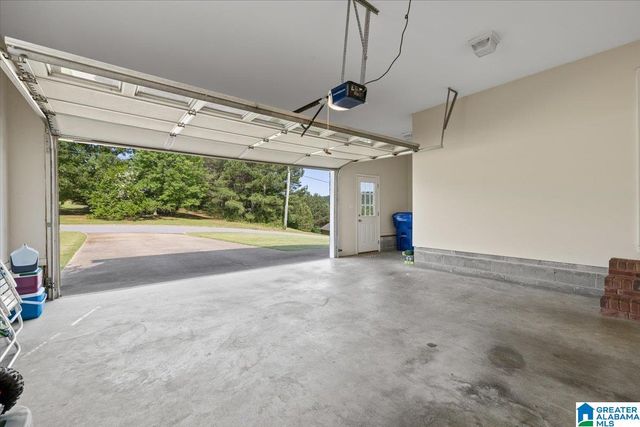 104 GREYSTONE DRIVE, Oneonta, AL 35121
