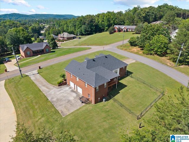 104 GREYSTONE DRIVE, Oneonta, AL 35121