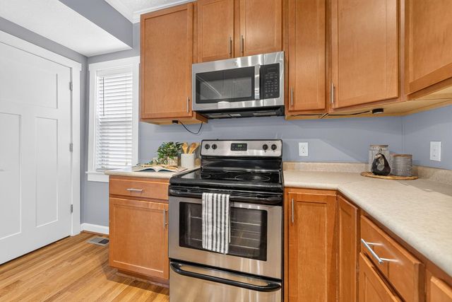 1286 N 5th Street, Columbus, OH 43201