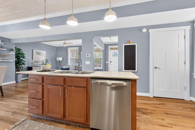 1286 N 5th Street, Columbus, OH 43201
