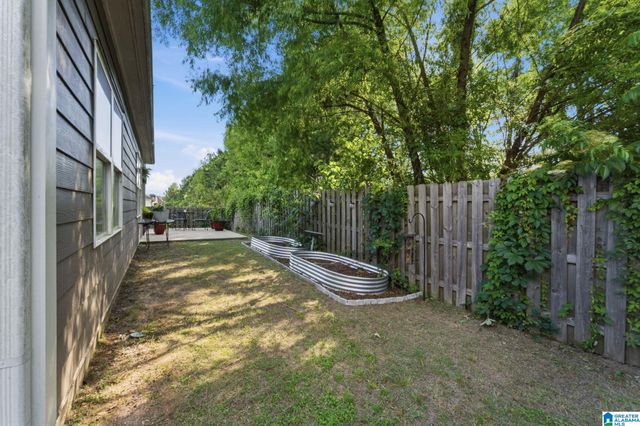 1061 ARONIMINK DRIVE, Calera, AL 35040