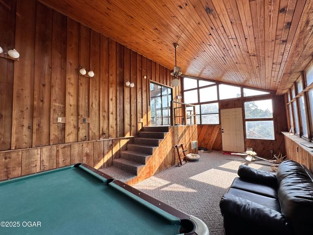 13541 Deer Path Circle, Neosho, MO 64850