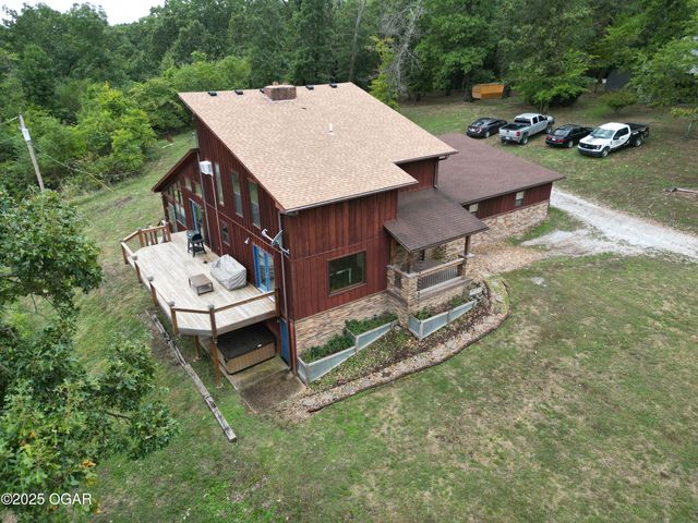 13541 Deer Path Circle, Neosho, MO 64850