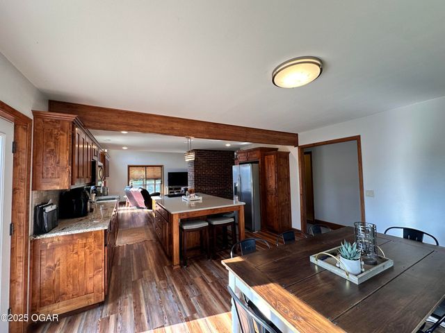 13541 Deer Path Circle, Neosho, MO 64850