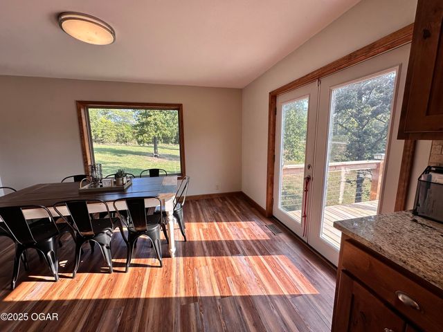 13541 Deer Path Circle, Neosho, MO 64850