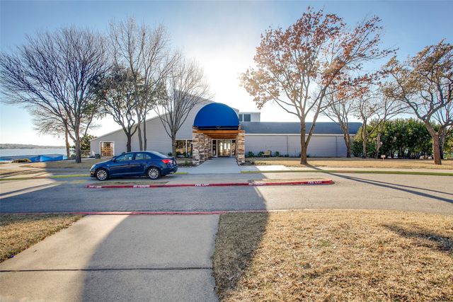 436 Yacht Club Drive H, Rockwall, TX 75032