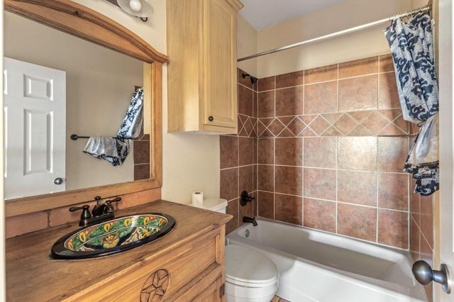 4680 Dreibrodt RD, San Marcos, TX 78666