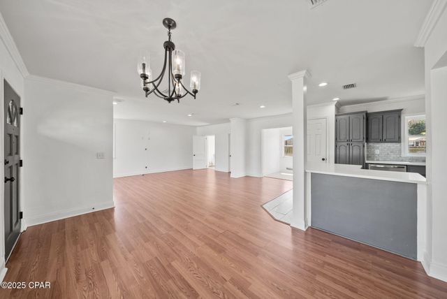 900 E 2nd Place, Panama City, FL 32401