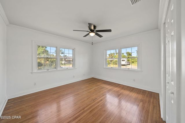 900 E 2nd Place, Panama City, FL 32401
