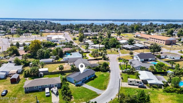 900 E 2nd Place, Panama City, FL 32401