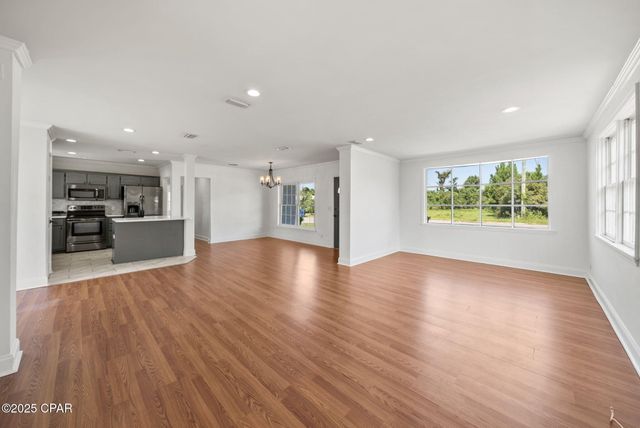 900 E 2nd Place, Panama City, FL 32401