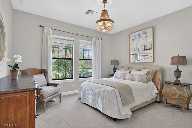 9406 Galliano TER, Naples, FL 34119