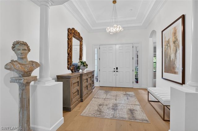 9406 Galliano TER, Naples, FL 34119