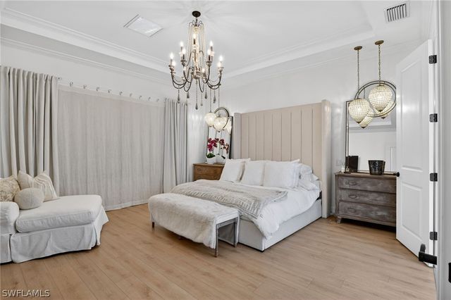 9406 Galliano TER, Naples, FL 34119