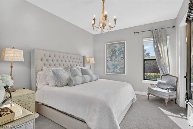 9406 Galliano TER, Naples, FL 34119