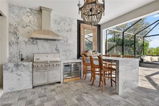 9406 Galliano TER, Naples, FL 34119