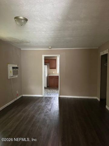 1025 COURT Street, Jacksonville, FL 32208