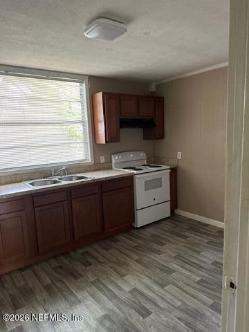 1025 COURT Street, Jacksonville, FL 32208